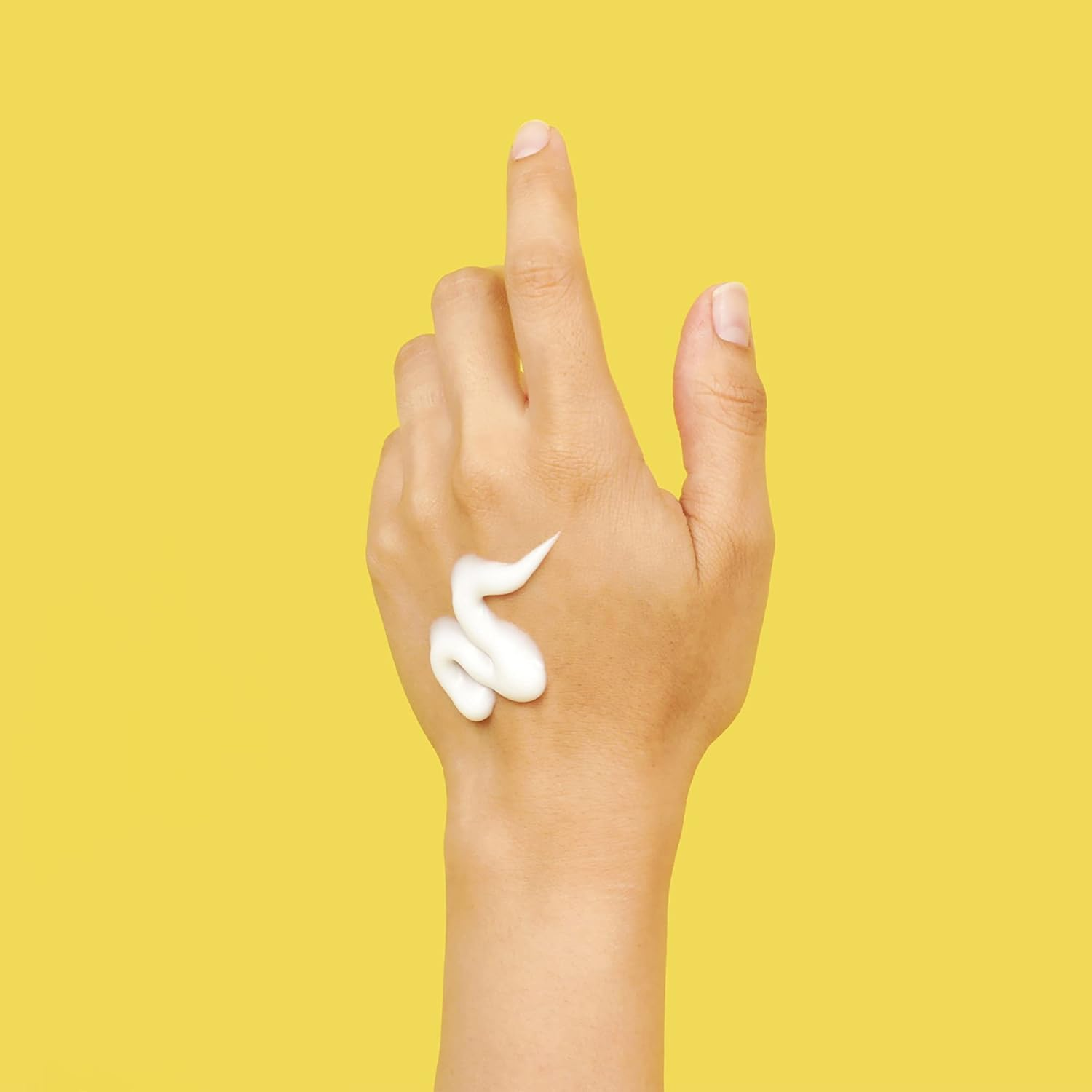 E.Fek.Tiv Beauty Jojoba and Aloe Naturally Soft Hand Cream &ndash; Deep Moisturizing Formula - Hydrating Hyaluronic Acid &ndash; Enriched with Antioxidants &ndash; Sulfate Free &ndash; Unisex - 75 Ml