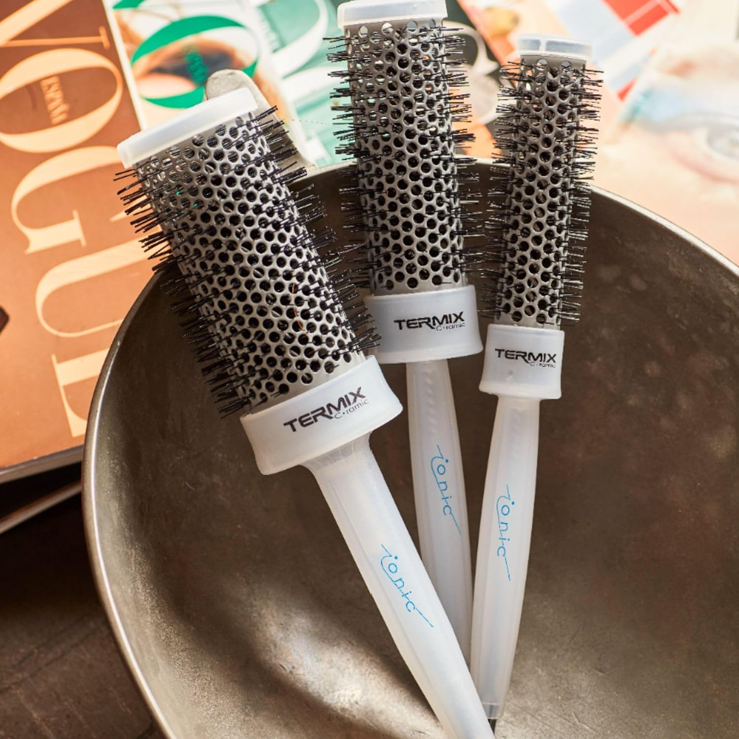 Termix Ionic Ceramic Hairbrush &Oslash; 28 Mm- Hairbrush That Combines the Latest Ceramic and Ionic Technology Preventing Hair Damage image number 1