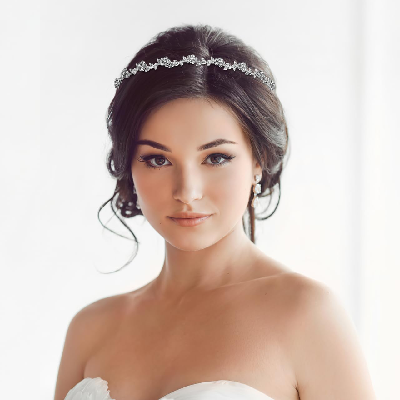 VICASKY Crystal Bridal Flower Leaves Crown Headband Headdress Tiara Wedding Bride Headband Hair Accessories Confirmation Girls Silver Flower Wreath Hair Dirndl Costumes image number 4