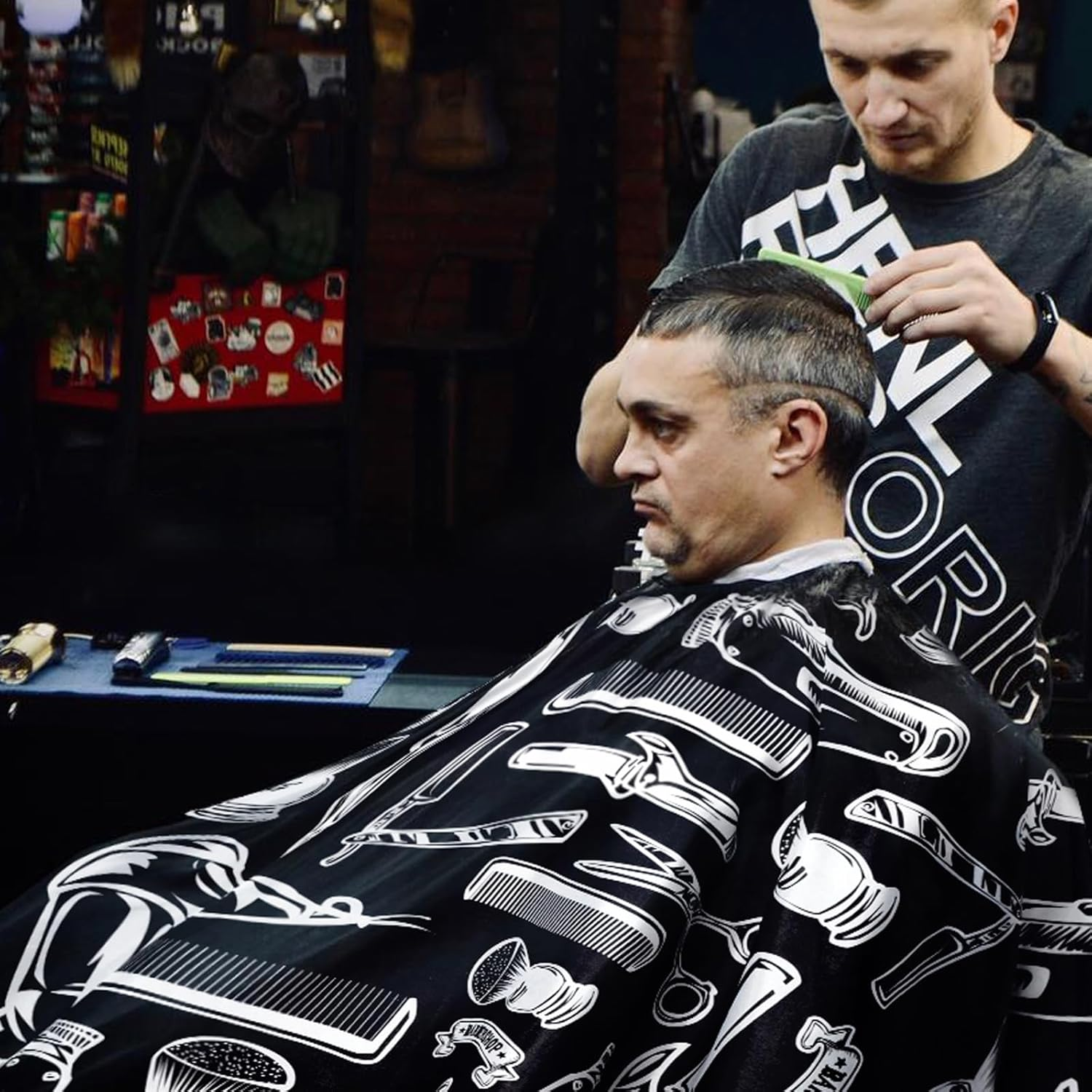 Professional 64X56 Inch Barber Cape for Men & Adults - Adjustable Waterproof Hair Cutting Cape for Salon, Hair Coloring Cape with Elastic Neck (Barber Supplies) image number 4