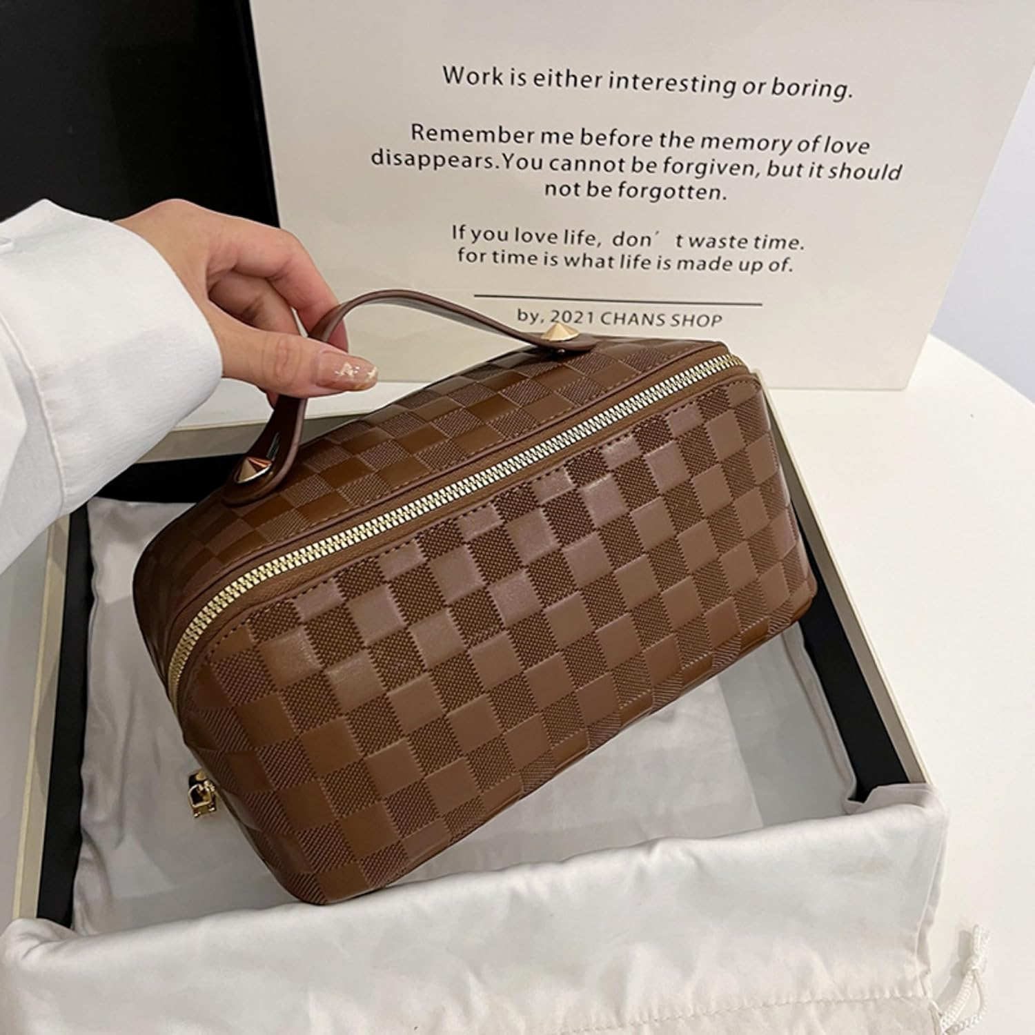 Portable Makeup Bag,Jovala Large Capacity Travel Cosmetic Bag Checkered PU Leather Women'S Holiday Multifunctional Makeup Bag Washable,With Handle and Divider (Brown) - Black image number 4