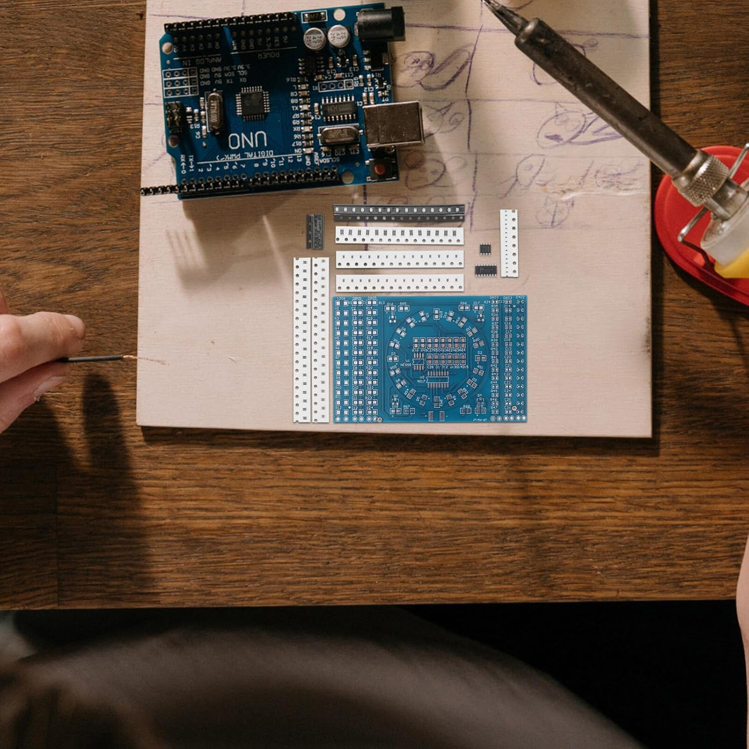 JECOMPRIS 1Set Soldering Kit with Pcb Board for Electronic Component Practice Engineers and Enthusiasts to Hone Welding Skills image number 4