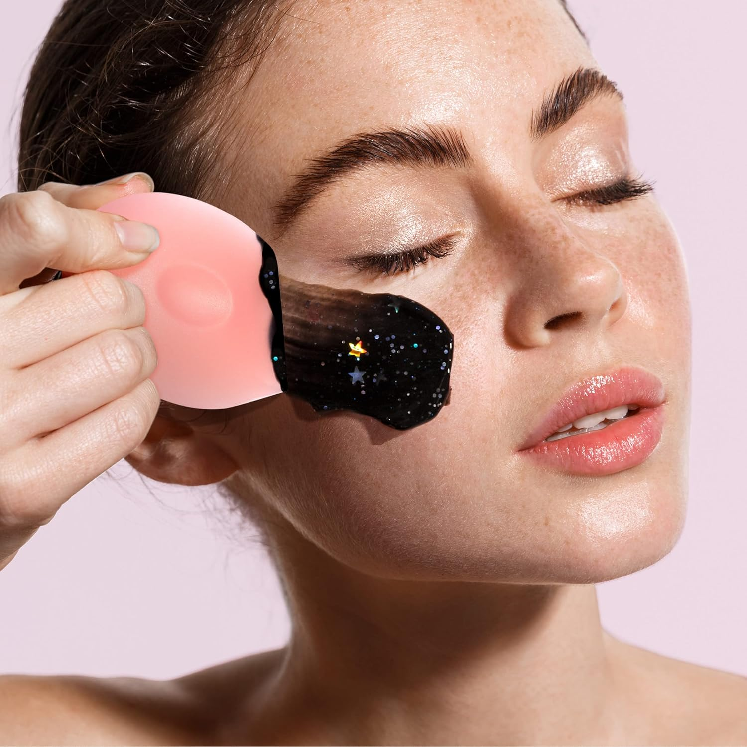 Real Techniques Limited Edition Me Time Makeup Brush and Skin Care Set, 6 Piece Holiday Gift Set, Pink, (4208) image number 6