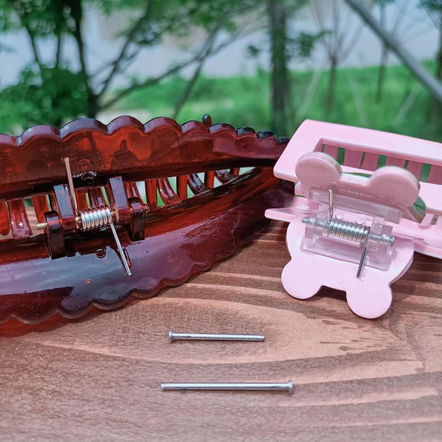 NICENEEDED 8 PCS Hair Claw Clip Spring Replacement, Clip Spring with Central Axle Rod, Hairpin Squre Rectangle Butterfly Jaw Clamp Repair Parts for Large Medium Claw Clips image number 1