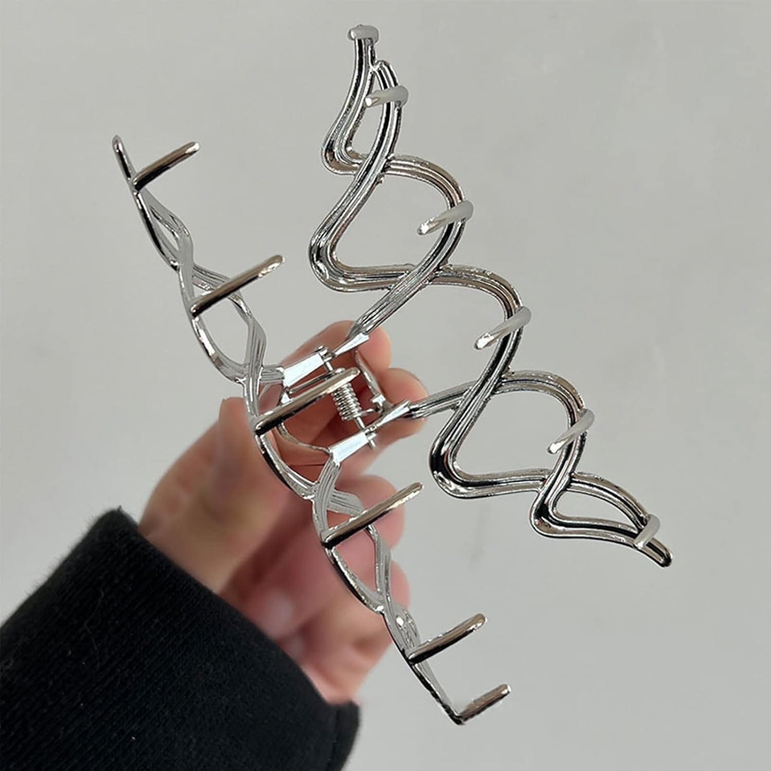 Silver Metal Wavy Squiggle Hair Claws for Thick Hair - Large Non-Slip Hair Clamps and Styling Accessories, Gift for Women and Girls image number 1