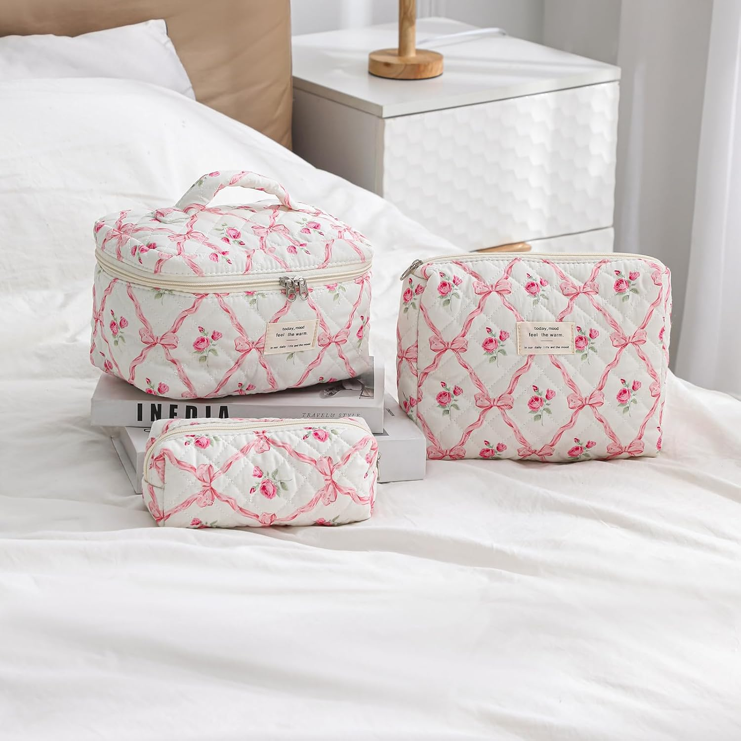 Large Quilted Makeup Bag for Women and Girls, Cute Coquette Floral Cotton Cosmetic Bag, Aesthetic Travel Organized Toiletry Bags, 3Pcs Pink Bows - 01Pink Bows image number 3