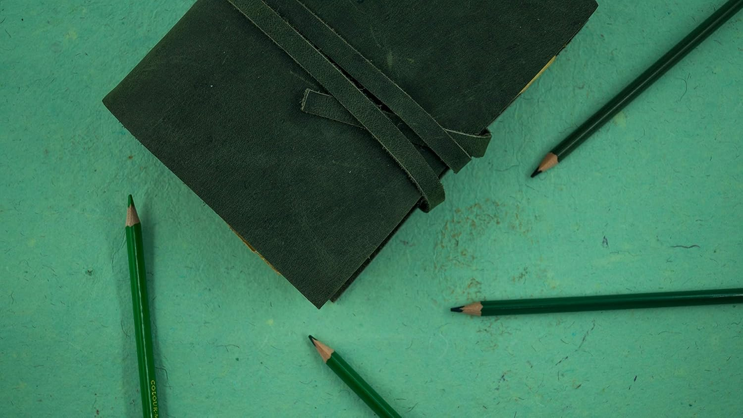 Overdose Deckle Green Leather Journals - Vintage Leather Journal for Men & Women | Travel Journal & Sketch Writing Journal for Personal Diary | Leather Bound Notebook Journal | Leather Sketchbook | Unlined Paper | Handmade Vintage Deckle Edge - 6 X 8 Inches | 15.24 X 20.32 Cm image number 5