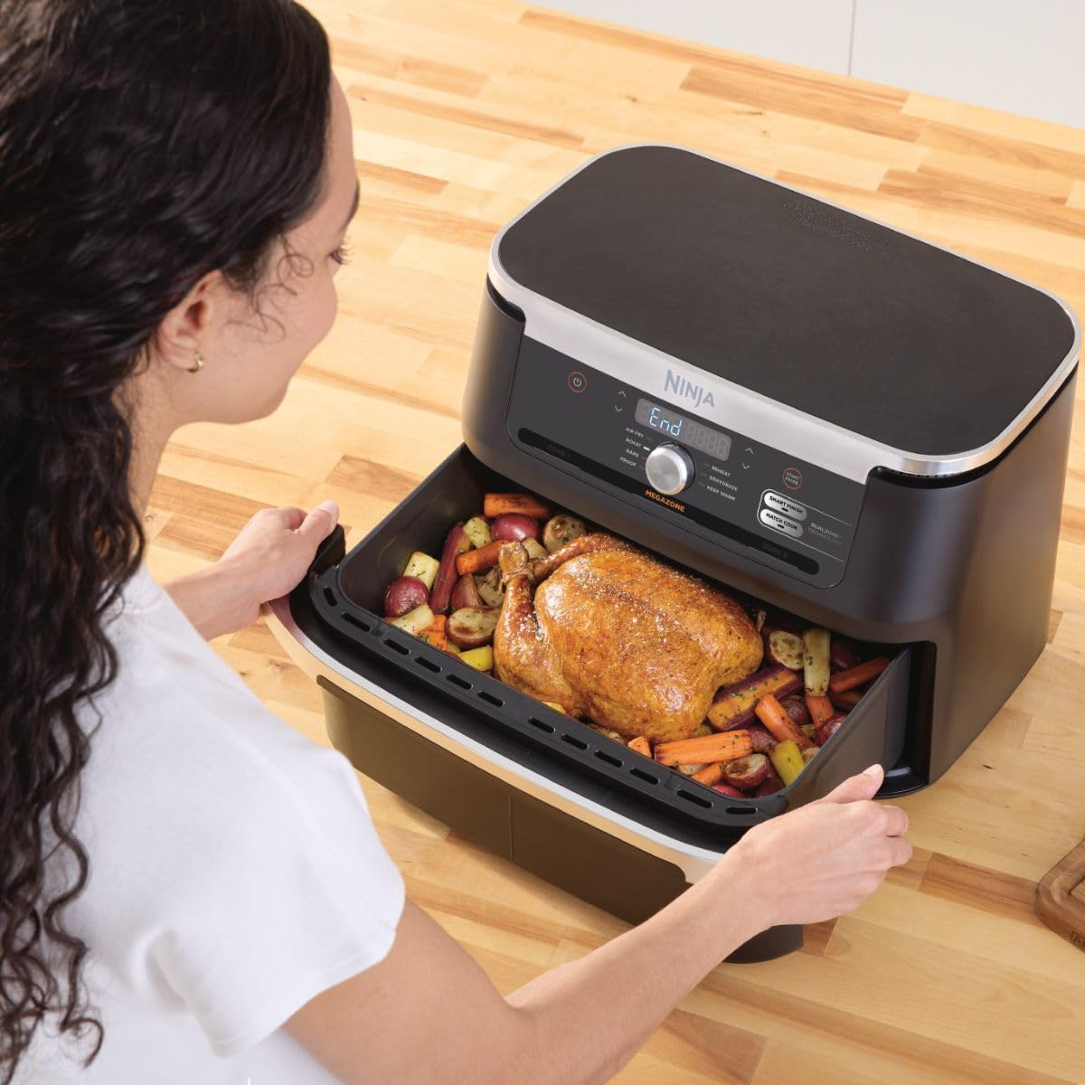 Ninja XXXL Flexdrawer Air Fryer, 10.4L Extra Large Drawer with Removable Divider, Dual Zone Technology, 7 Functions, Non Stick, AF500ANZ, Black image number 2