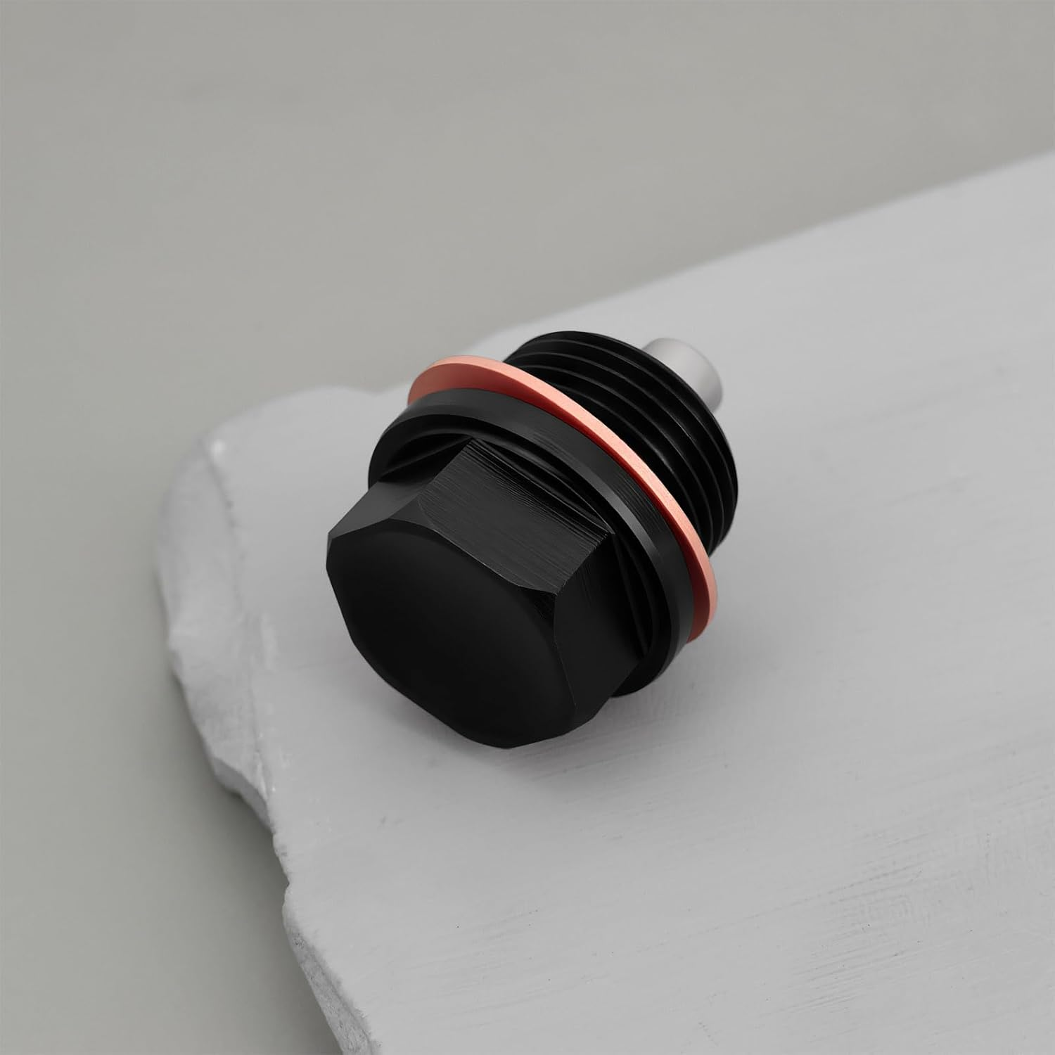 Be in Your Mind 2Pcs M20X1.5 Magnetic Sump Plug with Gaskets Oil Drain Plug for Cars Motorcycles Black - Red image number 3