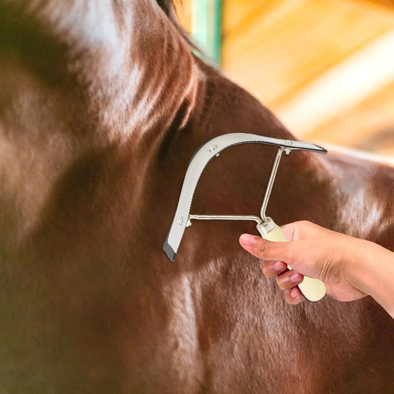 Songholee Horse Brush, Sweat Scraper for Horses, Horse Grooming Scraper, Stainless Steel Portable Horse Hair Brush, Deshedding Tool for Livestock Care and Bathing image number 6