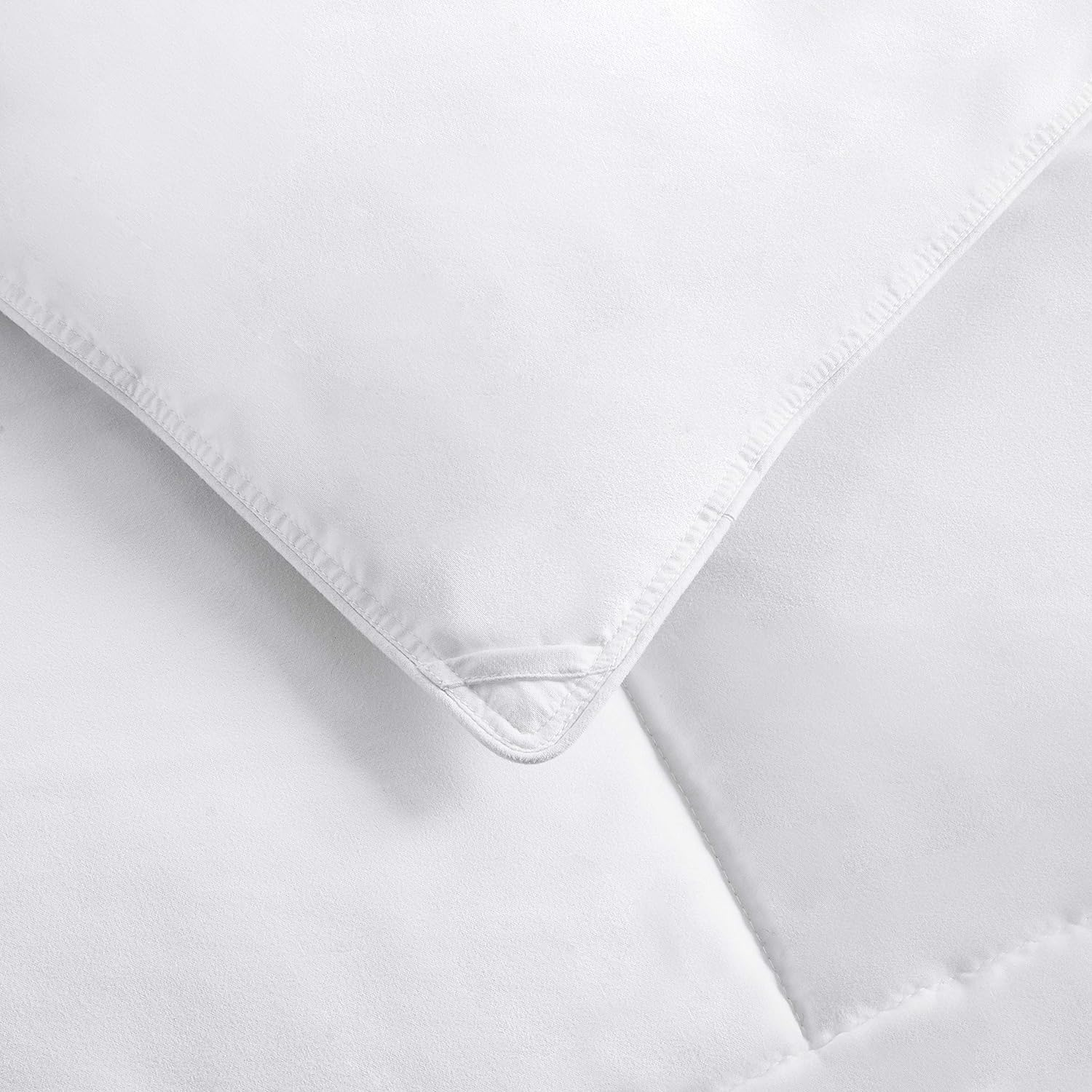 Amazon Basics down Alternative Bedding Comforter Duvet Insert - Twin, White, All-Season image number 2