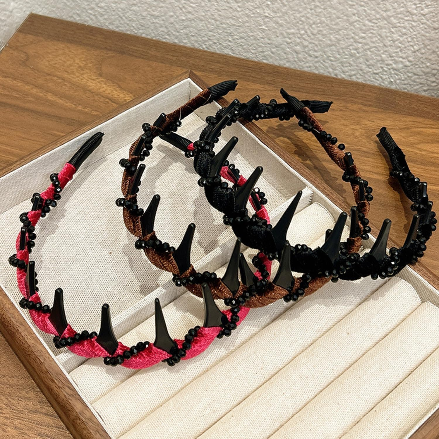 Pack of 3 Vintage High-Cranium Faux Pearl Headband Women - Zigzag Headband with Teeth, Non-Slip Headband Women & Girls, Crystal Hair Accessories, Hair Accessories Set for Wedding, Party & Everyday Use image number 6