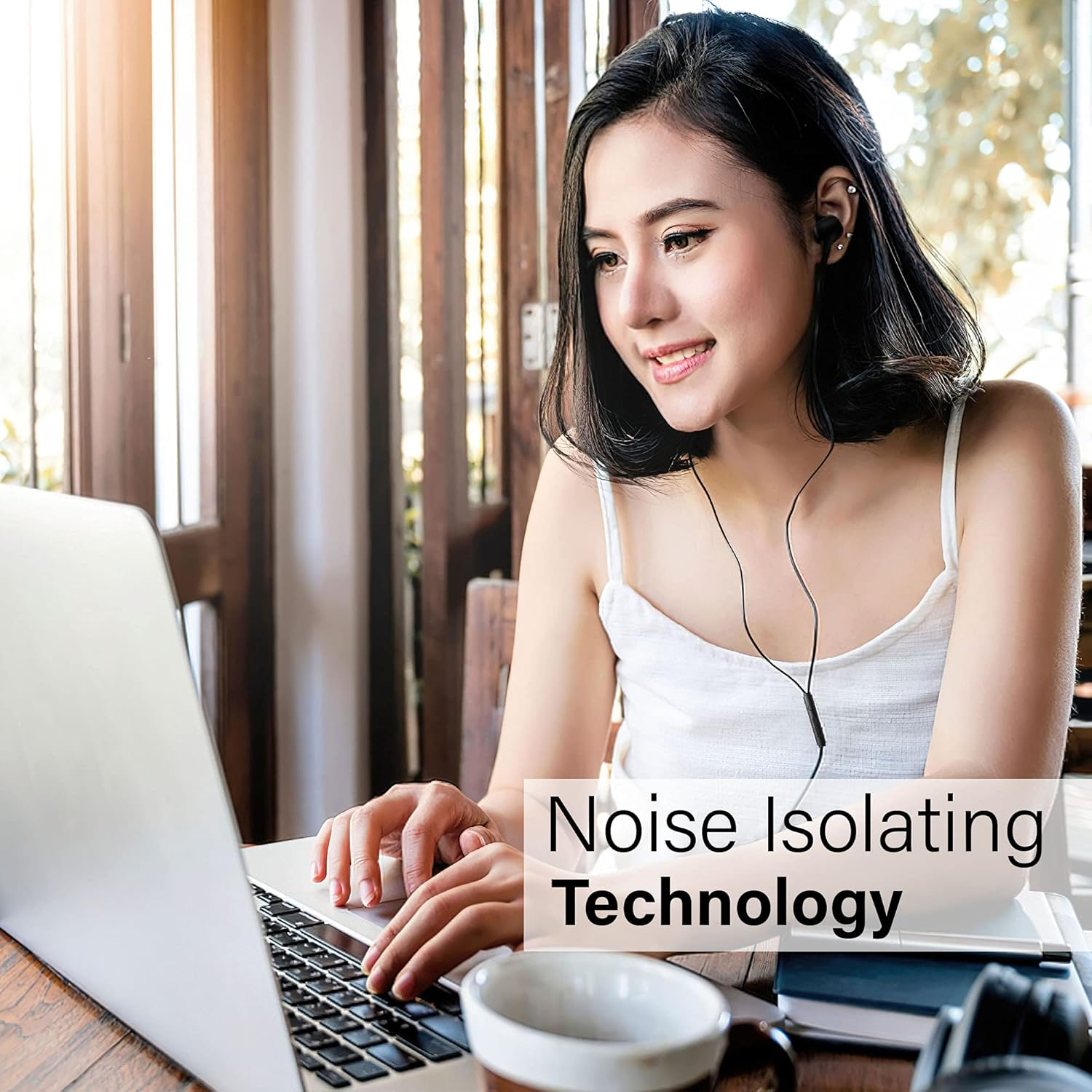 Ellogear EG10 Stereo Earbuds 3.5Mm with Noise Isolating Technology, Microphone and Volume Control - Clarity and Bass Performance - Black image number 4