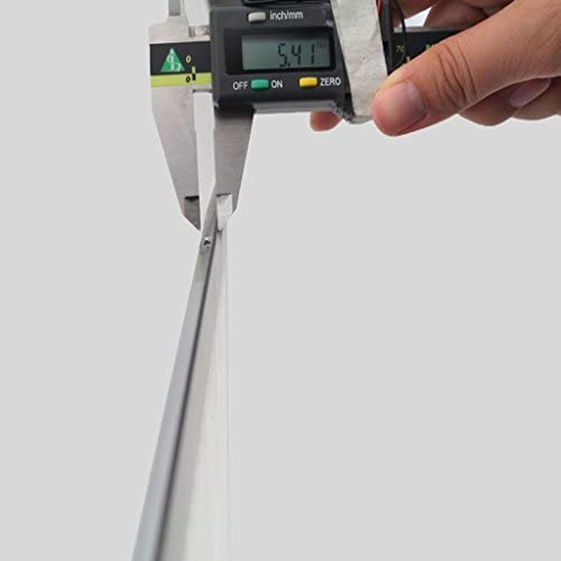 Huion L4S Light Box - 17.72 Inches USB Adjustable Illumination Light Panel Only 5Mm Thin Light Table L14.17 X W10.63 X H0.2 image number 3