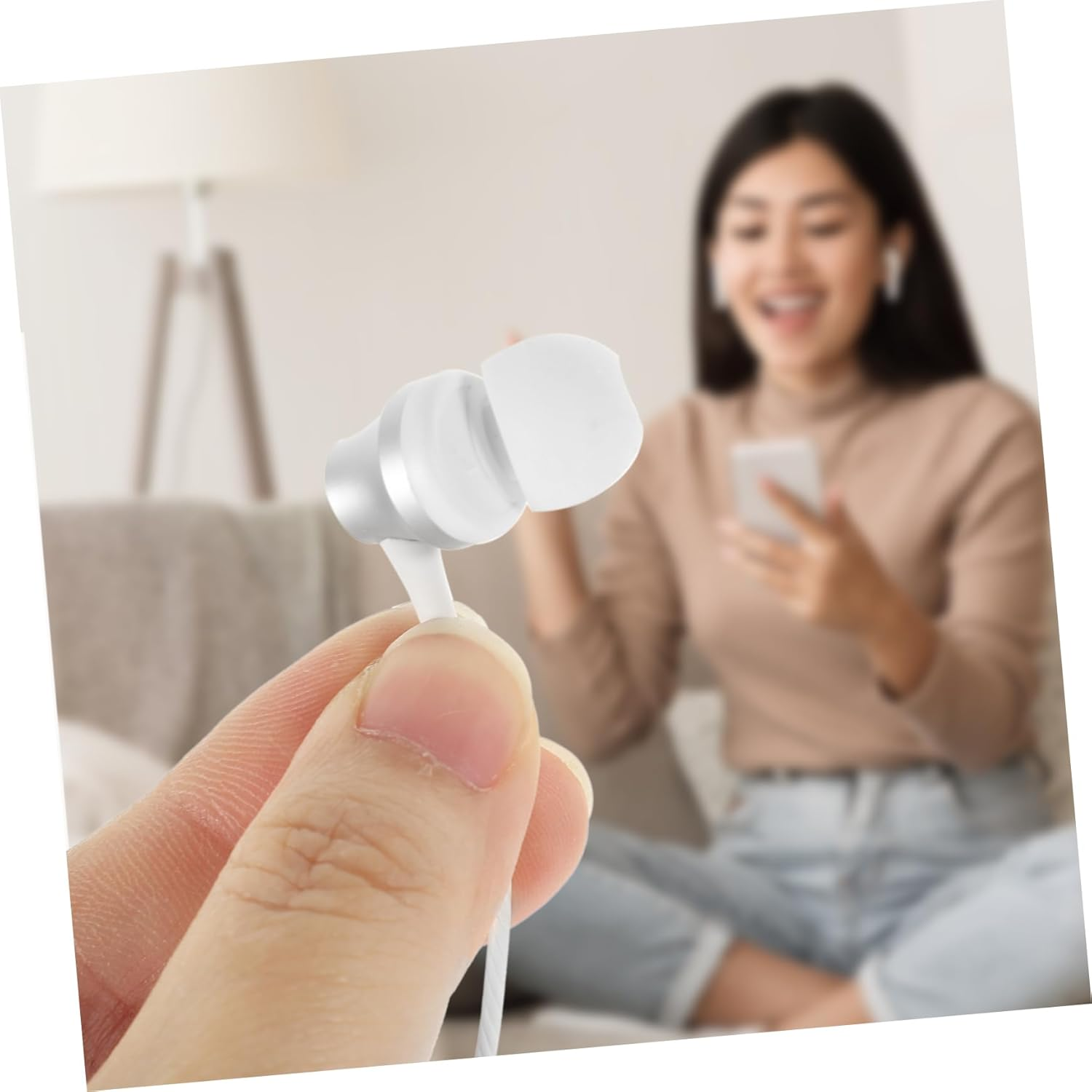 Mikinona -Ear Earphones with 3.5Mm Jack and Volume Control Wired Earbuds for Phone and Computer Use Random Color Suitable for Travel and Daily Listening