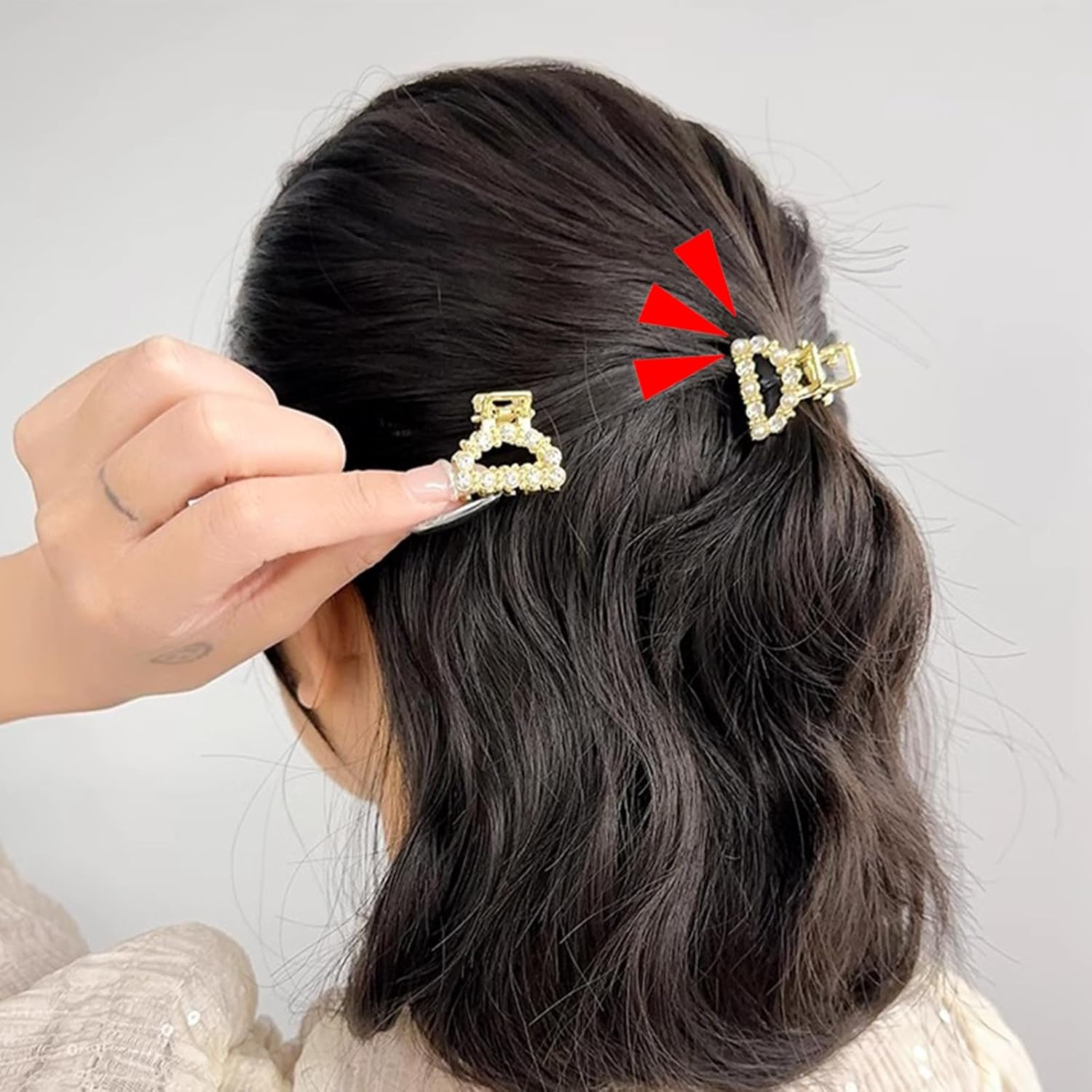 BSITSSS 5 Pcs Mini Gold Claw Clips, Crystal Rhinestone Small Hair Claw Clips, Non-Slip Ages & Hair Types, 5 Count