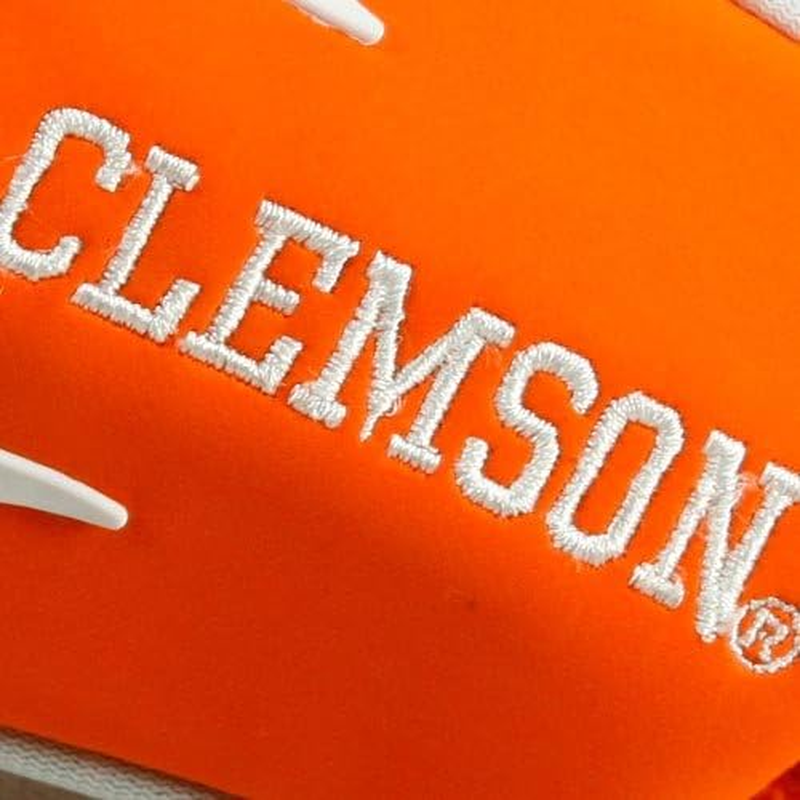 Team Golf NCAA Contour Golf Club Headcovers (3 Count), Numbered 1, 3, & X, Fits Oversized Drivers, Utility, Rescue & Fairway Clubs, Velour Lined for Extra Club Protection image number 2