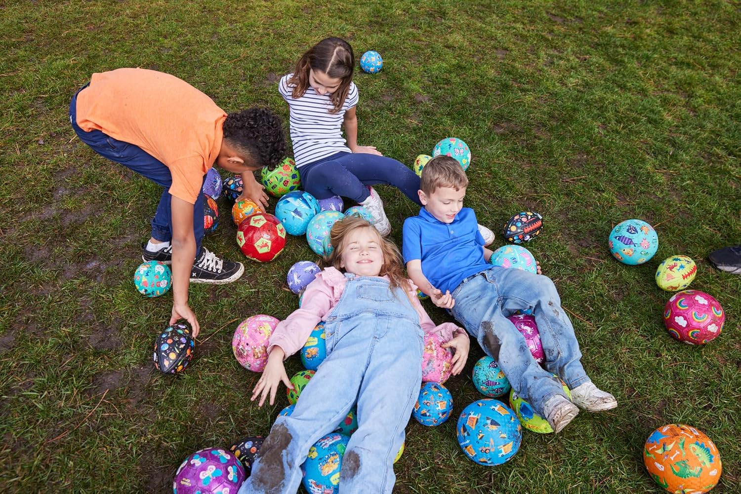 'Crocodile Creek Rubber Playground Ball, Ships Inflated, Pvc-Free, Durable Design for Outdoor Games and Active Ball Sports, for Kids Ages 3 Years and Up, 5''/7&rdquo; Size,' - Smiley image number 4