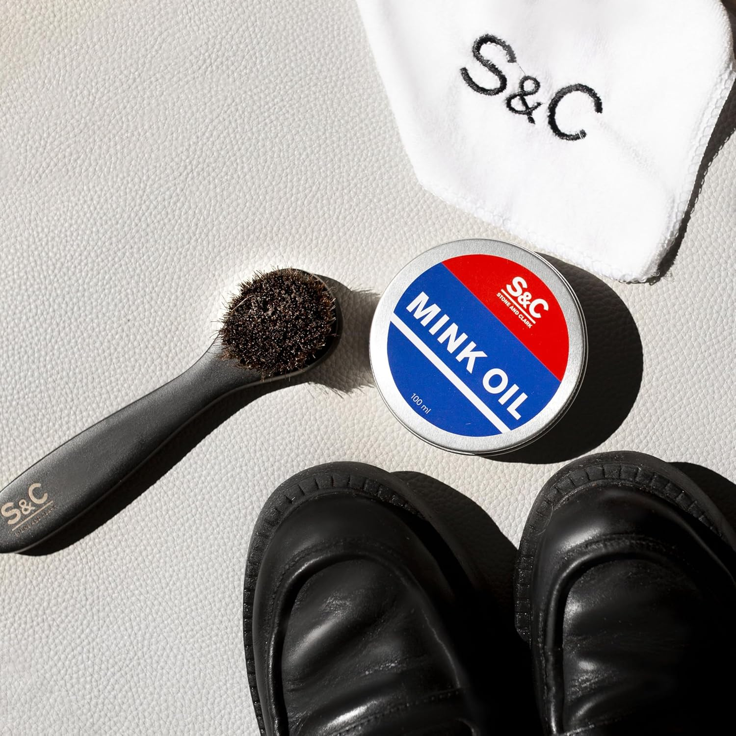 Stone and Clark Mink Oil for Leather Boots, 3.5 Oz. with Horsehair Shoe Polish Applicator & Cloth - Leather Conditioner & Protector, Waterproofing for Boot, Belt, Saddle, Baseball Glove, Purse, Bag&hellip; image number 3