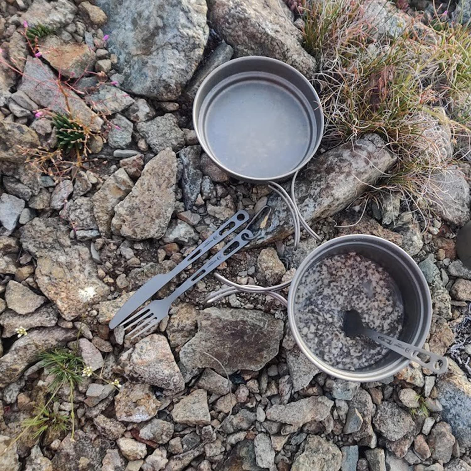 SILVERANT Titanium Knife Fork Spoon Extra Strong Ultra-Light Weight Tableware Durable Cutlery Set for Outdoor Camping & Hiking with a Bag - 3 In 1 Spork image number 4