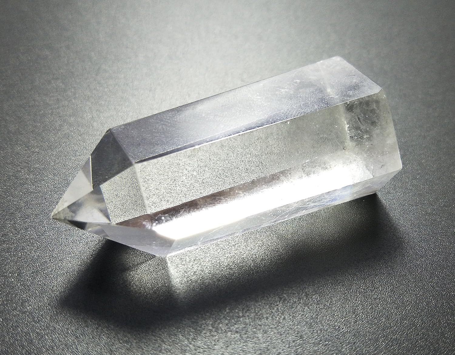 Healing Stone Wand of Clear Quartz Crystal Pointed & Faceted Prism Bar for Reiki Chakra Meditation Therapy Deco - Amethyst image number 7