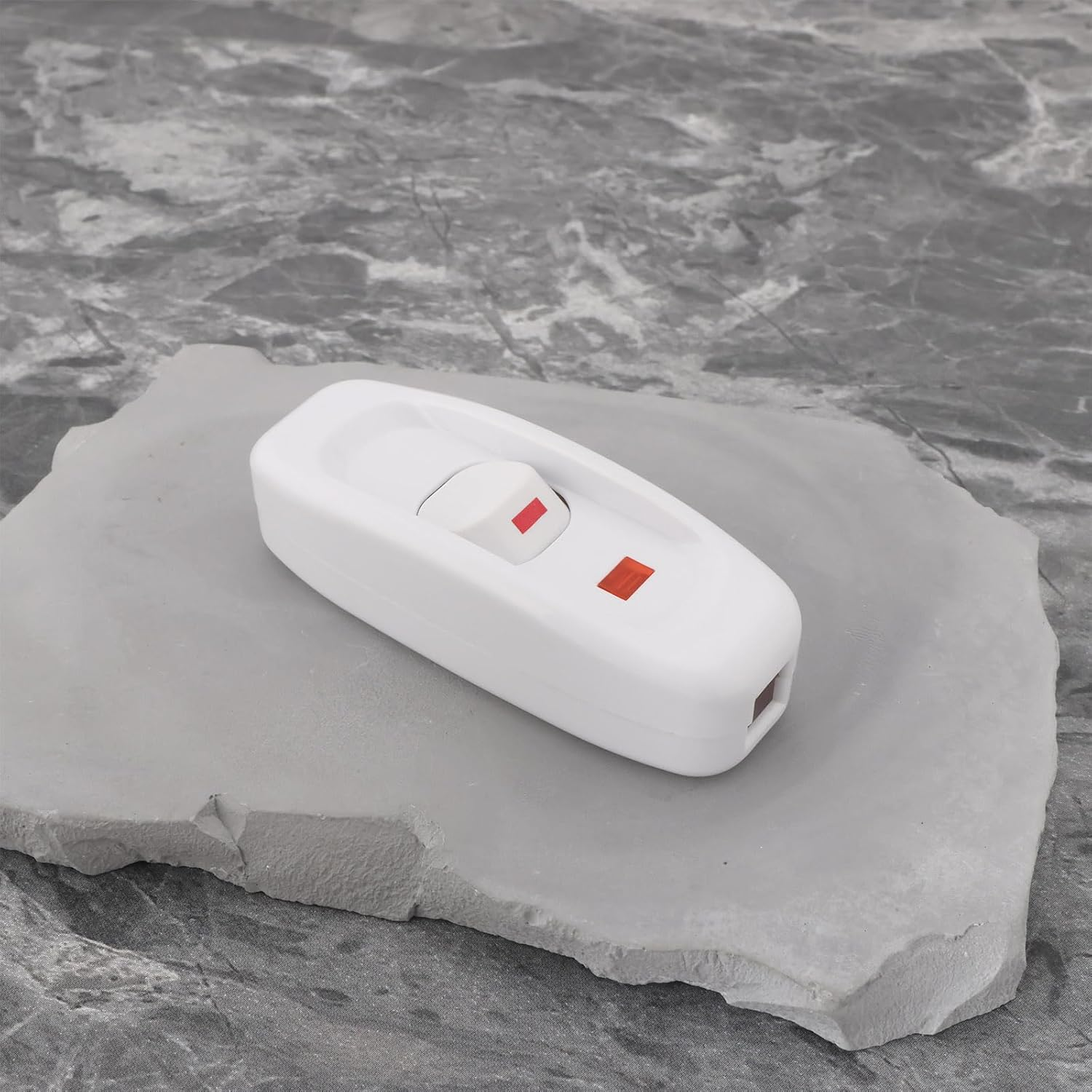 VGOL 4Pcs Inline Cord Switch Feed-Through Rocker Switch 110-250V 10A Cord Cable Switch Suitable for Table Lamp Mirror Lamp Wall Lamp, White image number 4