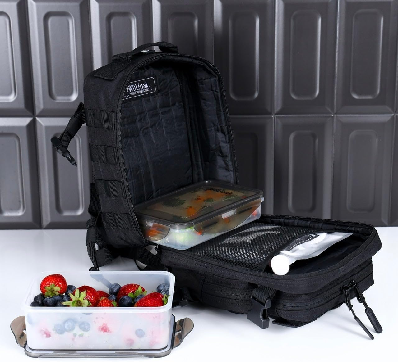 Wolfpak 9L Mini Meal Prep Management Backpack image number 4
