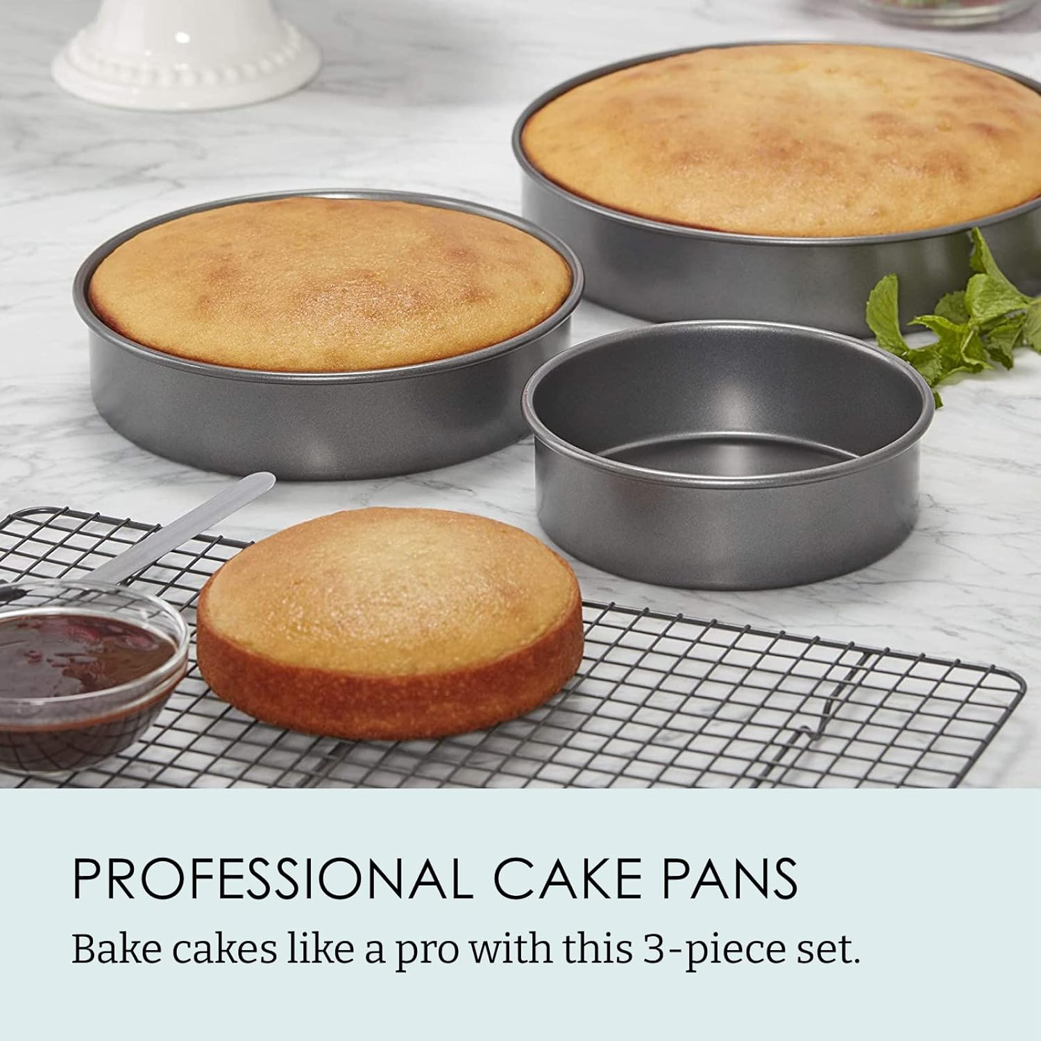 Chicago Metallic 5233128 Professional Non-Stick 3-Piece round Cake Pan Bakeware Set, Gray image number 5