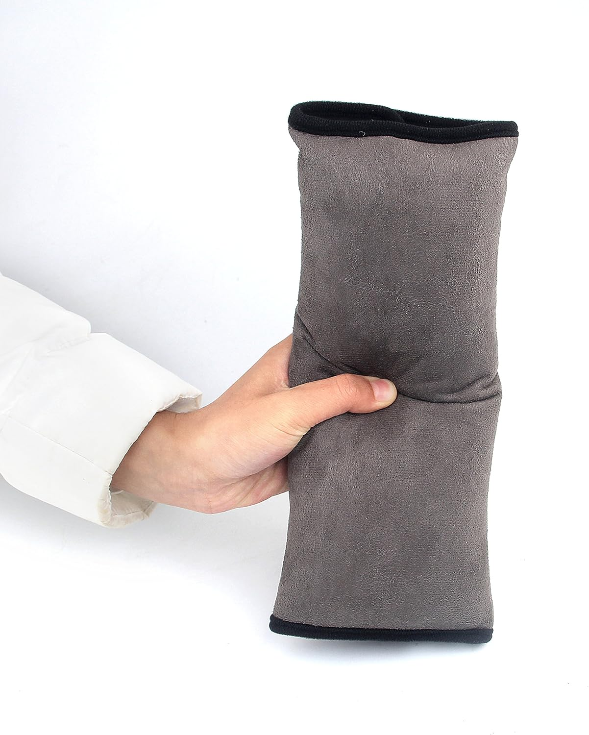 Boxiki Travel Set of 2 Seatbelt Covers for Adults, Kids - Seat Belt Cushion, Pillow, Pad for a More Comfortable Driving, Shoulder Strap Covers Harness Pad for Car/Bag image number 1