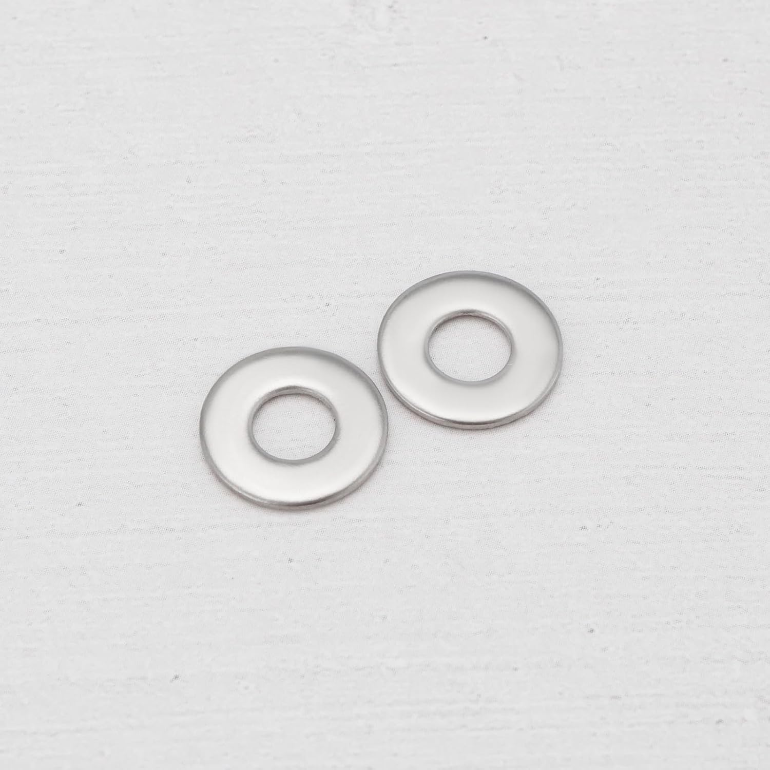 YINETTECH 100Pcs 304 Stainless Steel Flat Washers M5X12Mm round Seal Washer Spacer for Home Office Shop Factory Screw Hardware and Lock Repair image number 6