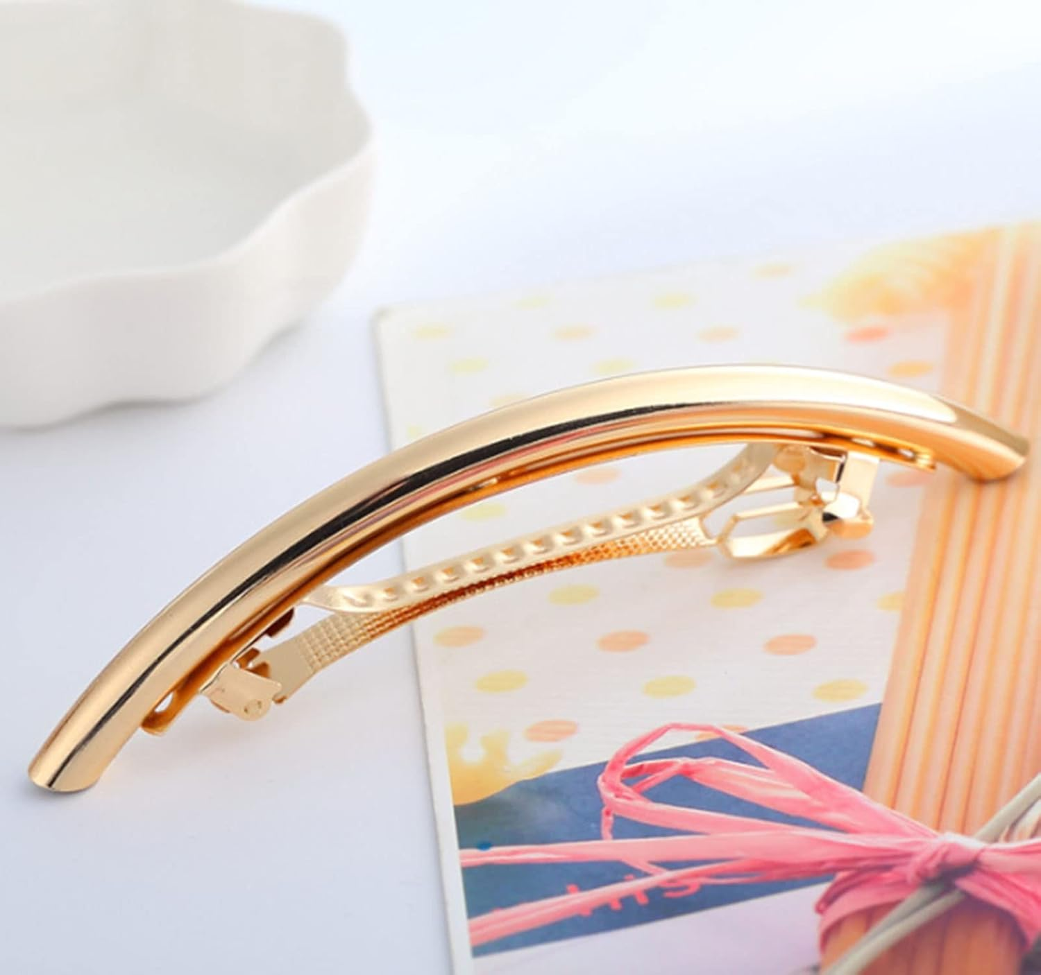 Wendalern Snap Hair Pin Clip Vintage Gold Hair Clip Metal Hair Holder Clips Feather Minimalist Hair Clips Decorative Hair Accessories for Women and Girls image number 3