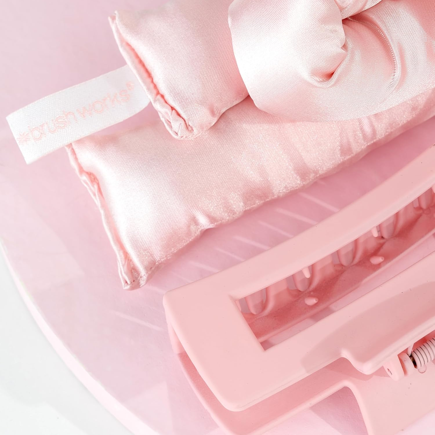 Brushworks Heatless Curler image number 1