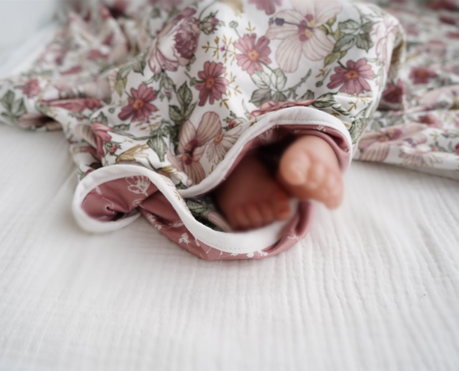 Little Jump Stretchy Jersey Knit Swaddle Blankets, Premium Cotton Floral Baby Blanket,Soft Western Wild Flowers Baby Quilt for Baby Girls and Toddlers(Vintage Floral) image number 5