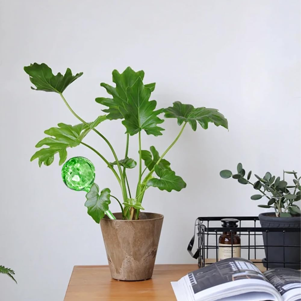 TOMVAES 6 PCS Plant Watering Bulbs,Self-Watering Globes,Garden Water Device Watering Bulbs,15 Cm Self Watering Planter Insert,Glass Plant Watering Devices for Indoor and Outdoor Plants Waterer