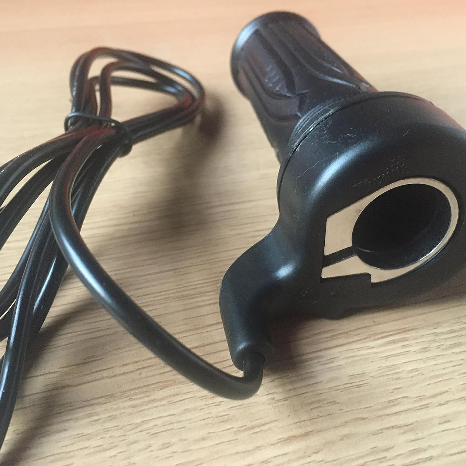 20X Full Twist Throttle for Ebike, Electric Bike Full Right Hand Grip Throttle, 3 PIN Sm/Waterproof Plug image number 2