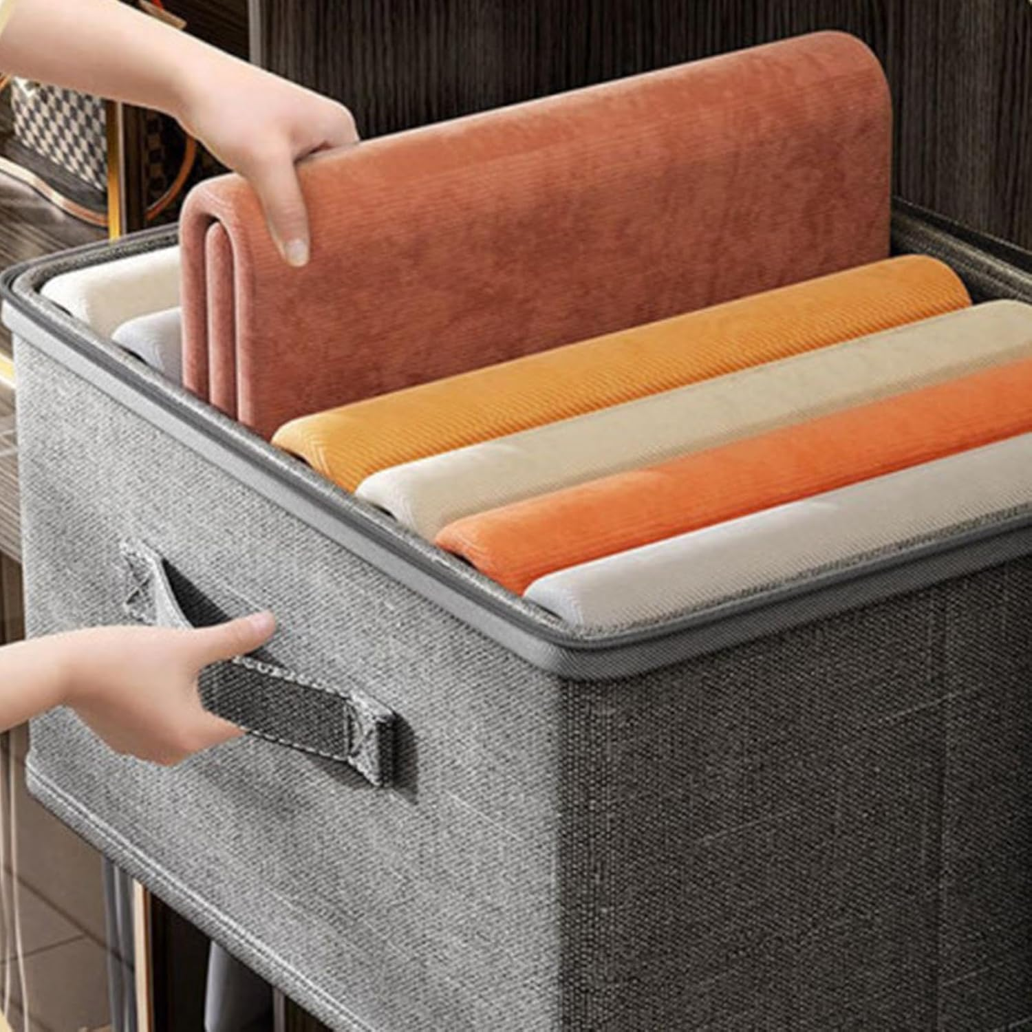 Gihioue Closet Quilt Organiser with Lid, 2 Large Storage Boxes with Zip Lid, Cupboard Basket with Handles for Organising Toys and Clothes image number 6