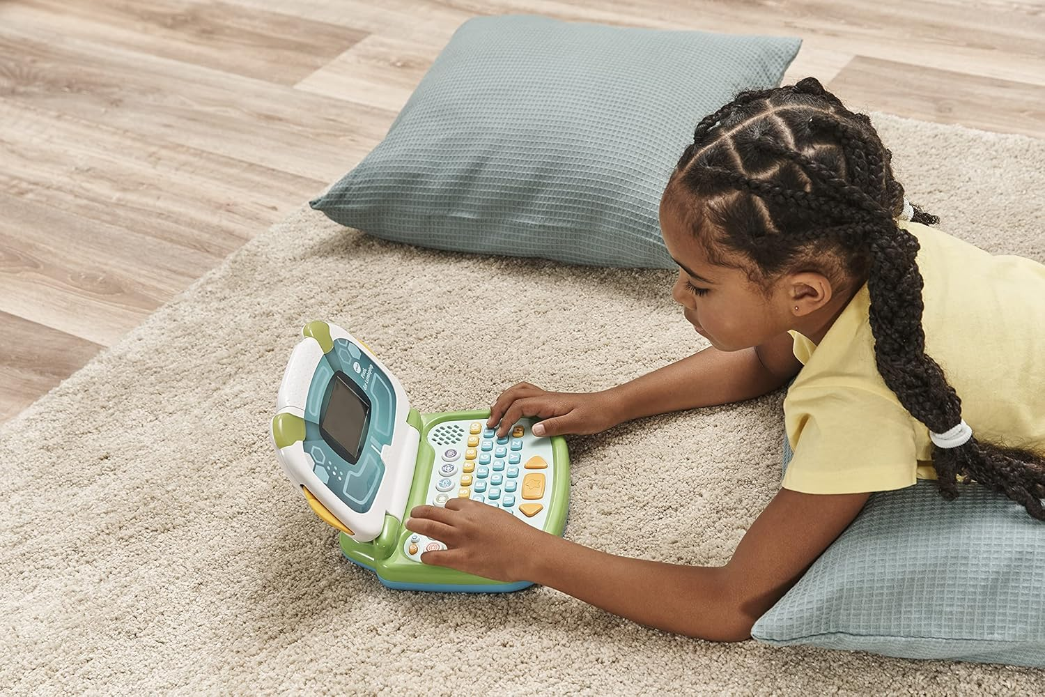 Leapfrog Clic the ABC 123 Laptop - Educational Kid Laptop - 615103 - Green image number 3