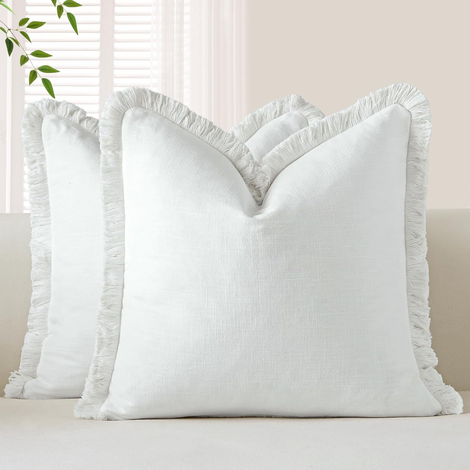 Set of 2 Decorative Fringe Throw Pillow Covers Cozy Boho Farmhouse Cushion Cover with Tassels Soft Accent Pillowcase for Couch Sofa Bed Living Room Home Decor,50Cm&times;50Cm,White