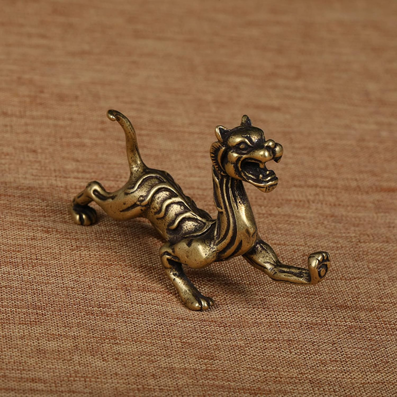 AERICKON Chinese Ancient Mythical Beast Miniature Figurine Dragon Tiger Snake Turtle Statue Feng Shui Ornament Home Decor image number 5