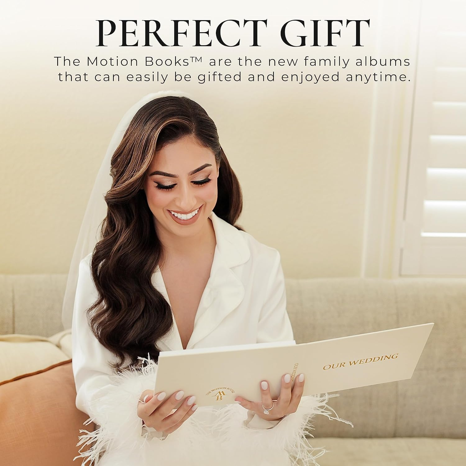 The Motion Books (ALWAYS & FOREVER - BLACK FOIL) | Luxury Linen Bound Video Book | Black Foil Letter Stamping | up to 3 Hours of Video, 7&rdquo; IPS Display, 4GB of Memory & Rechargeable Battery image number 4