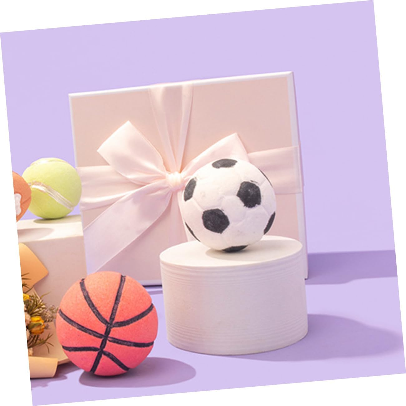 UTHCLO 2Pcs Cute Football Shape Bath Salt Bubble Making Bath Relaxing Bathing Portable and Salt Material All Ages image number 5