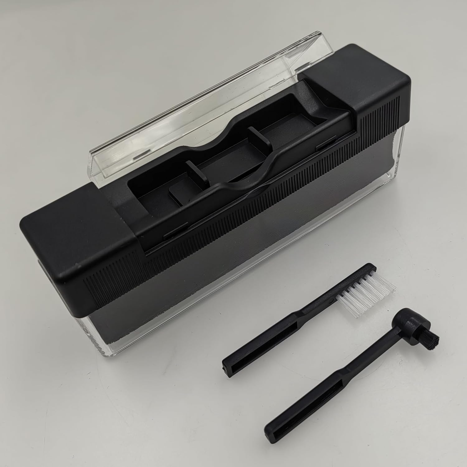 2-In-1Record Cleaning Kit with Soft Velvet Brush & Stylus Cleaner - Anti-Static Dust Removal Brush for LP Records, Safe Alcohol-Free Cleaning for Turntable Maintenance & Sound Quality Improvement image number 6