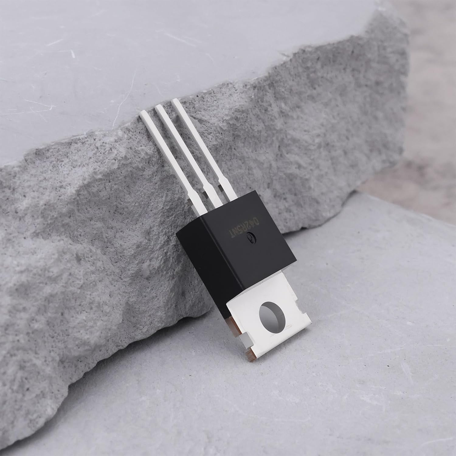 YINETTECH 5Pcs SVT042R5NT MOSFET 40V 240A TO-220 Power Transistor for ESC RC Models, Tools, Industrial Applications image number 6