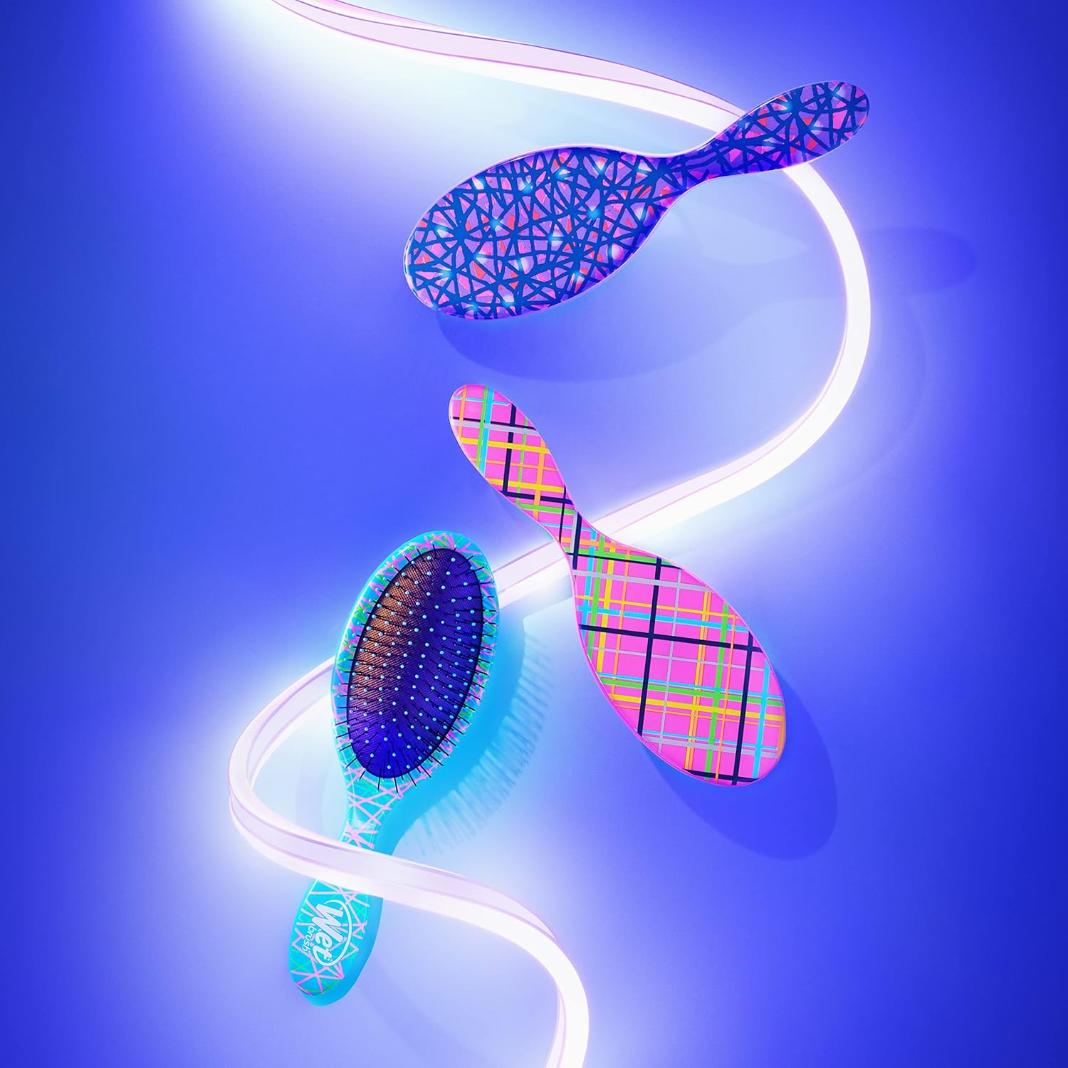 Wet Brush Original Detangling Brush, Blue (Night Vision) - Detangler Brush with Soft & Flexible Bristles - Detangling Brush for Curly Hair - Tangle-Free Brush for Straight, Thick, & Wavy Hair - Blue image number 2