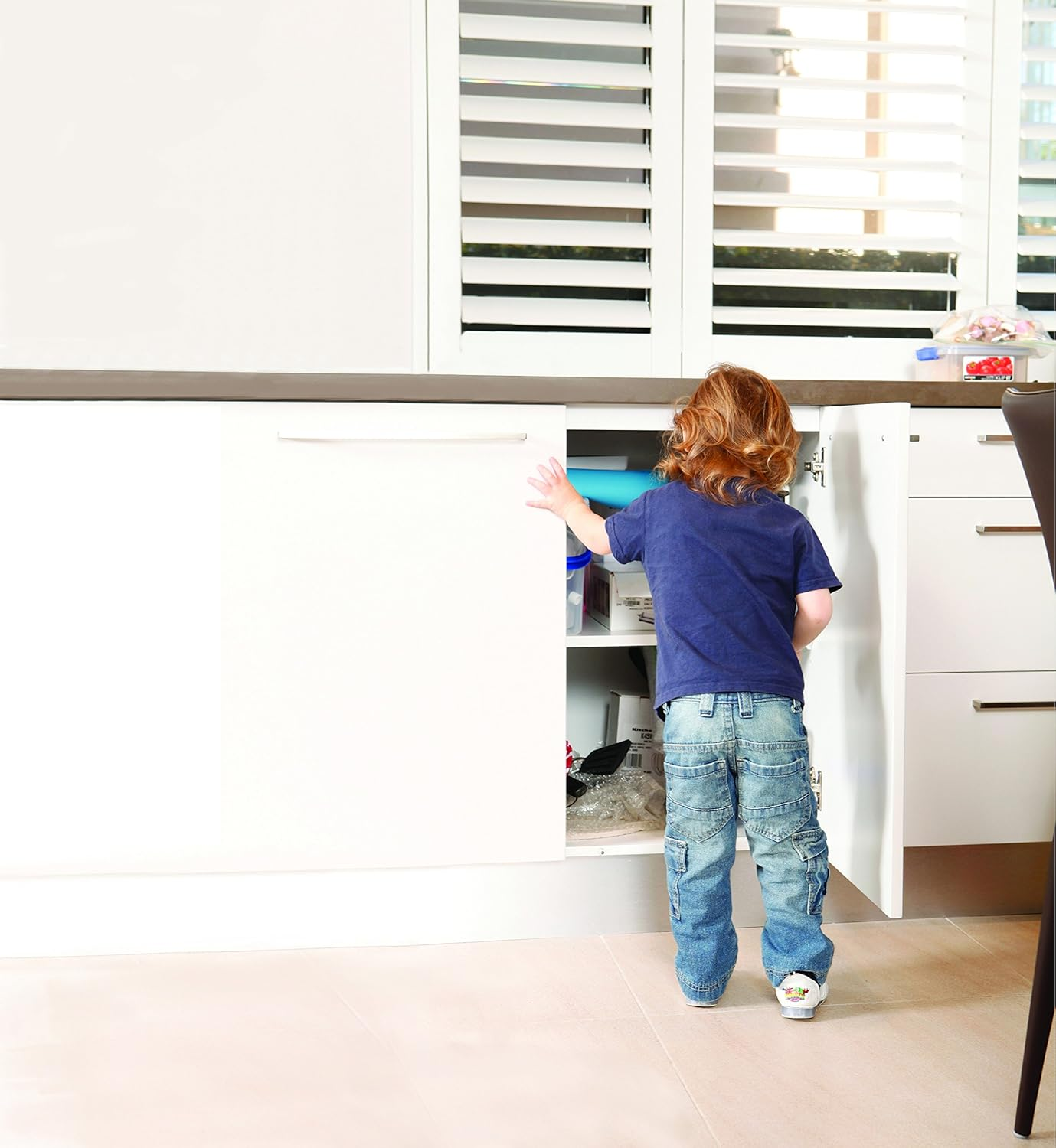 Dreambaby Mini Multi-Purpose Latches - Flexible Baby Safety Door Lock - Transparent - 5 Pack - Model F714 image number 1