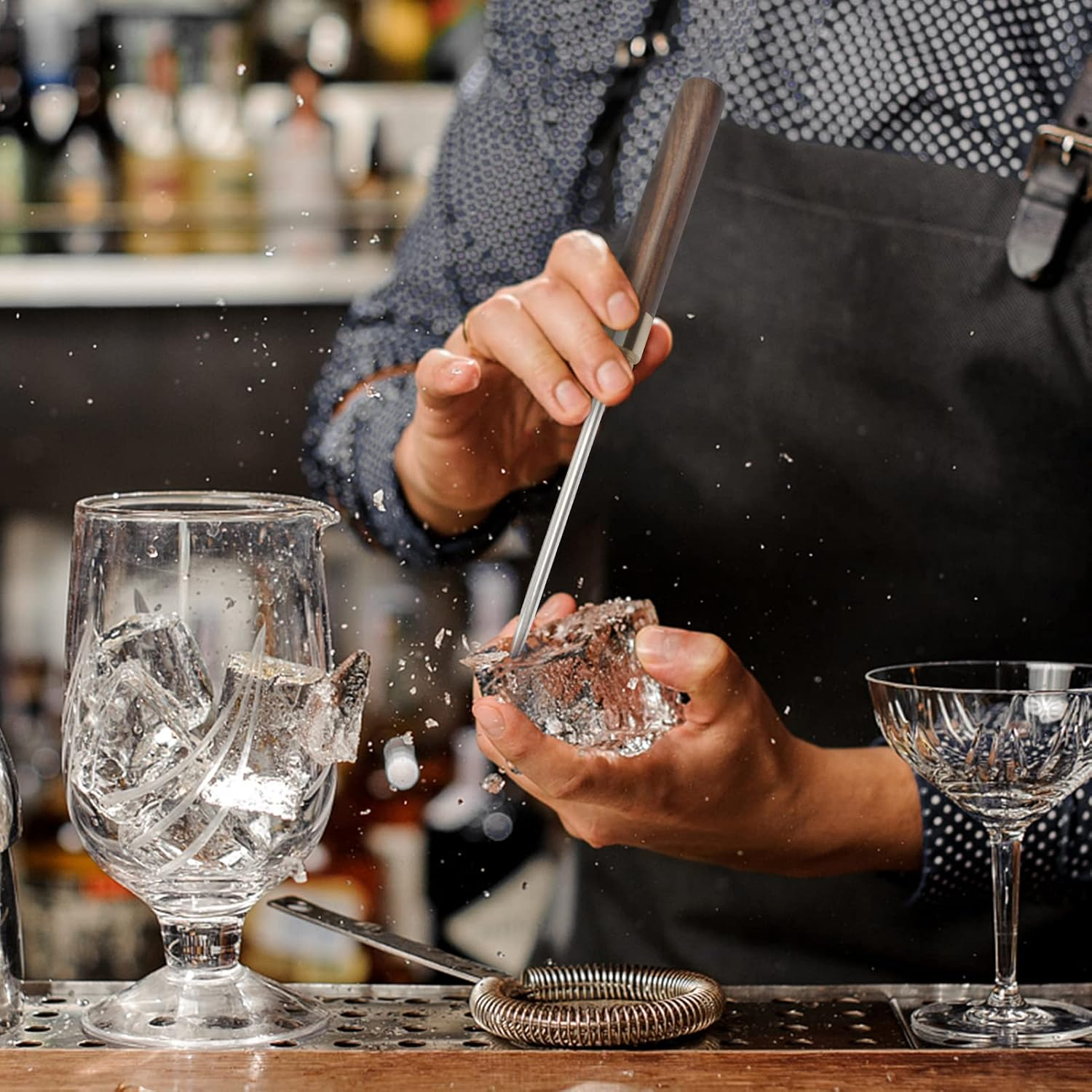 Stainless Steel Ice Pick, 9 Inch Pick Tool with Safety Cover, Non-Slip Wooden Handle Pick for Bars, Kitchen, Bartender Breaking Ice (M, Wood Color) image number 1