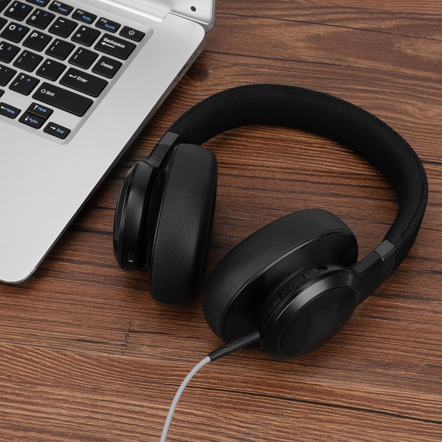 Linkidea Audio Cable Compatible with JBL Tour One, Tour One M2, Tune 660NC, Live 660NC, Live 650BTNC, Tune 770NC, Tune 760NC, Tune 750BTNC, 3.5Mm to 2.5Mm Replacement Aux Cord (3.9 Ft/1.2 M) image number 1