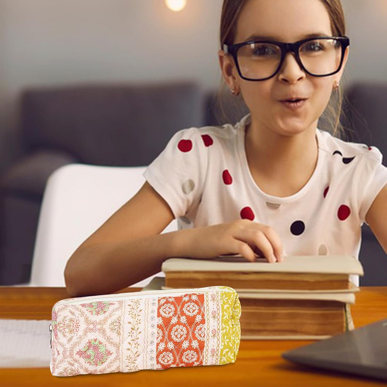 Toiletry Bag Set of 3, Floral Quilted Makeup Bag for Women, Large Capacity Aesthetic Floral Cosmetic Bags for Travel, Travel Skincare Cosmetic Organizer, Wash Organizer Pouch for Ladies Girls - B image number 4