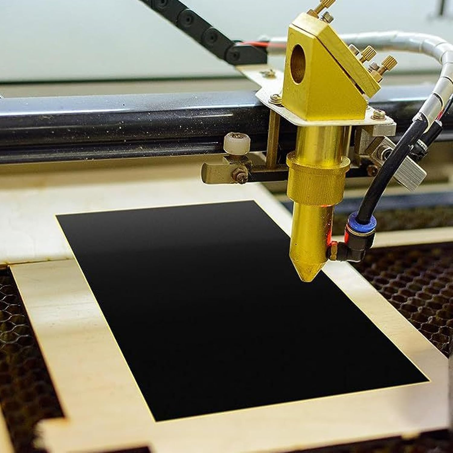 5Pcs DIY Black Engraved Marker Paper Set, Engraving Color Paper for Metal Ceramics Glass, 39X27Cm Engrave Marking with Scraper image number 6