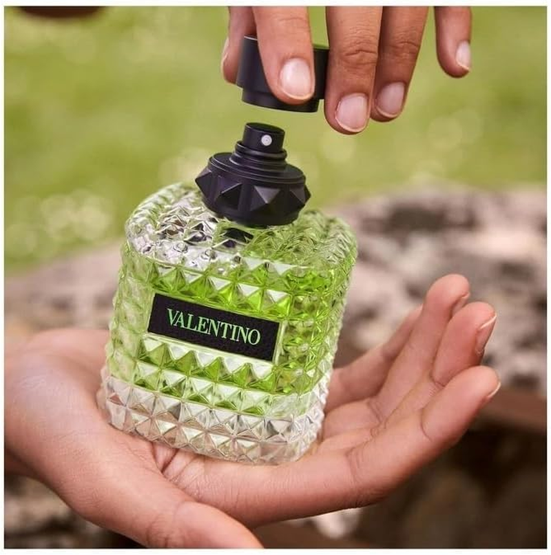 Donna Born in Roma Green Stravaganza by Valentino for Women - 1.7 Oz EDP Spray image number 4